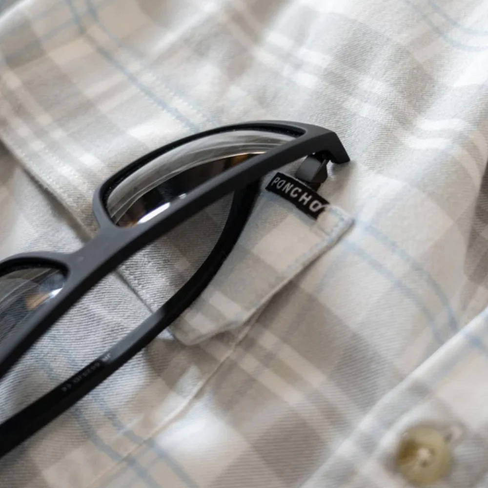 Poncho Men's Regular Fit Magnetic Pockets Flannel Shirt Size XL White/Gray/Blue - Picture 5 of 12